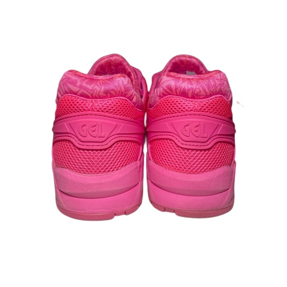 Asics Gel Kayano Running Shoes Neon Pink Trainers - Picture 5 of 8